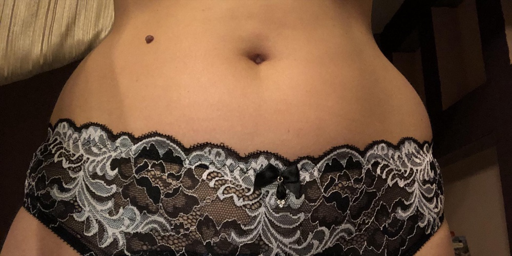 Трусы хорошие, буду носить под штаны. Причина: на не попу орех (не подтянутую кожу) впиваются, это будет видно в платье/ брюках, а я так не люблю. На 44-46 причём брала 5 размер 