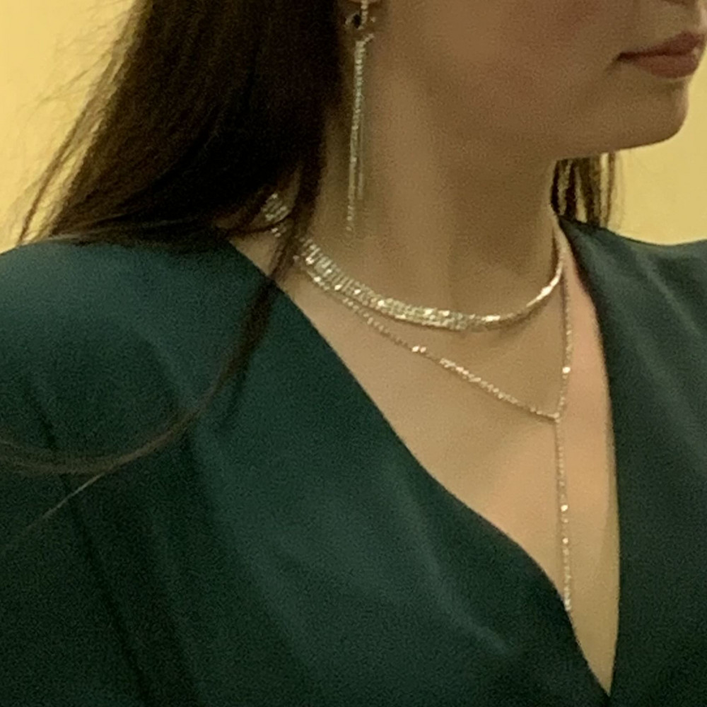 Чокер красивый, пришёл в бархатном мешочке, все круто!