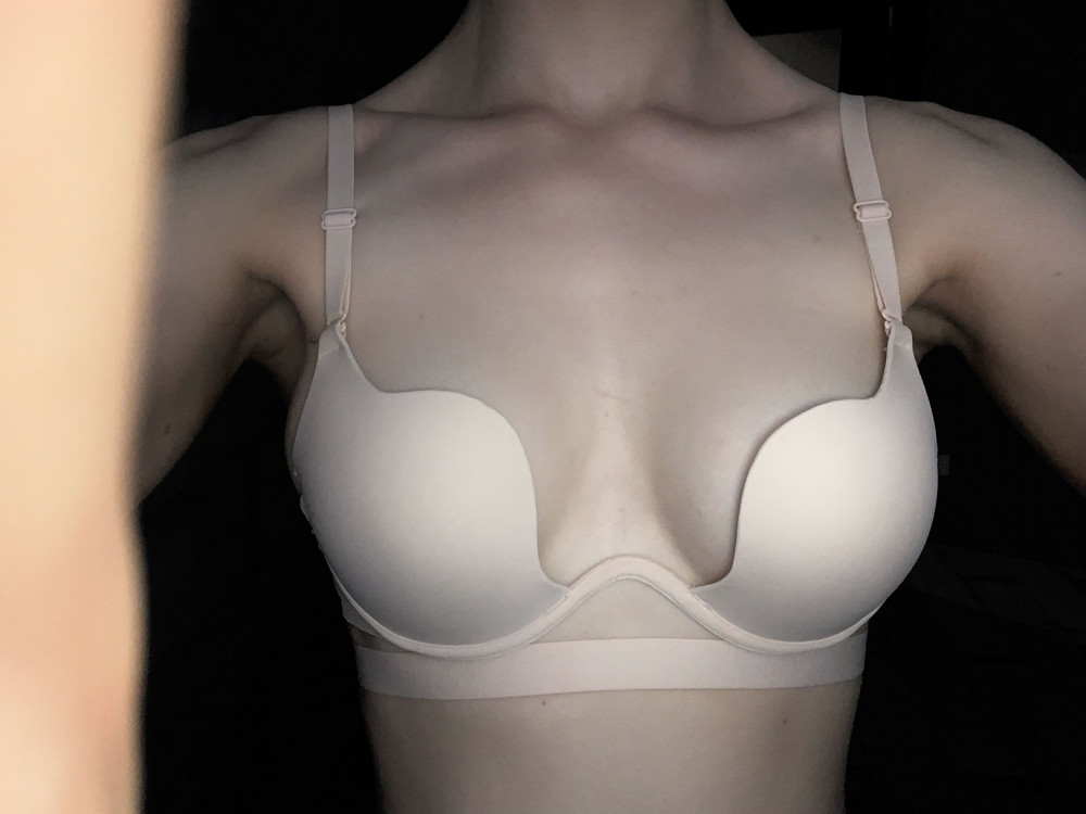 сшит качественно