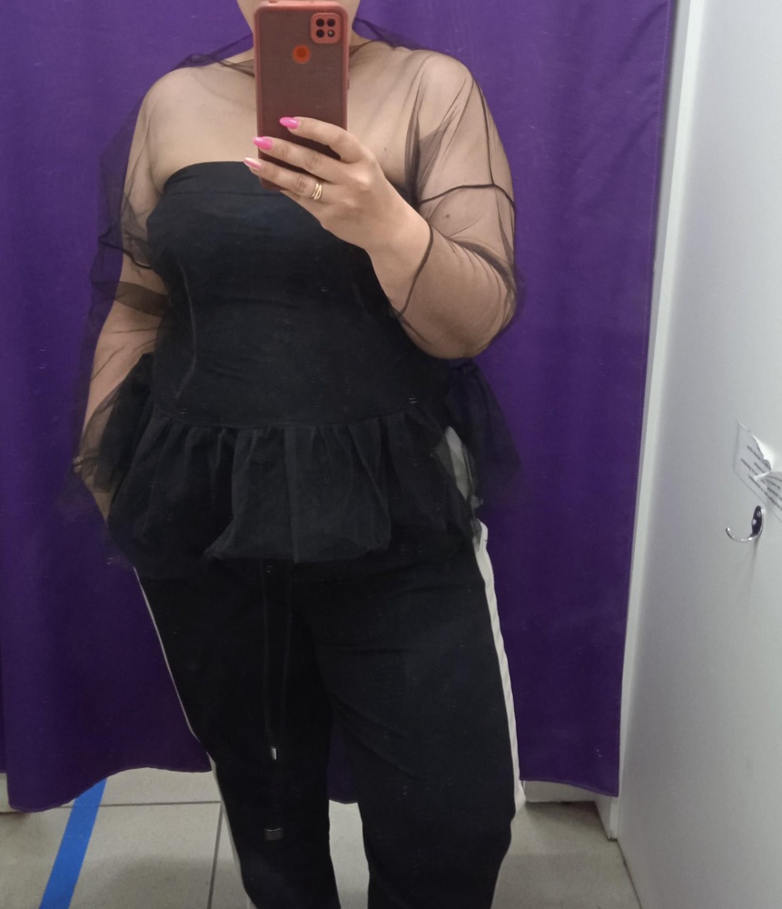 Топ супер, специально искала подобный на лето под определенный наряд