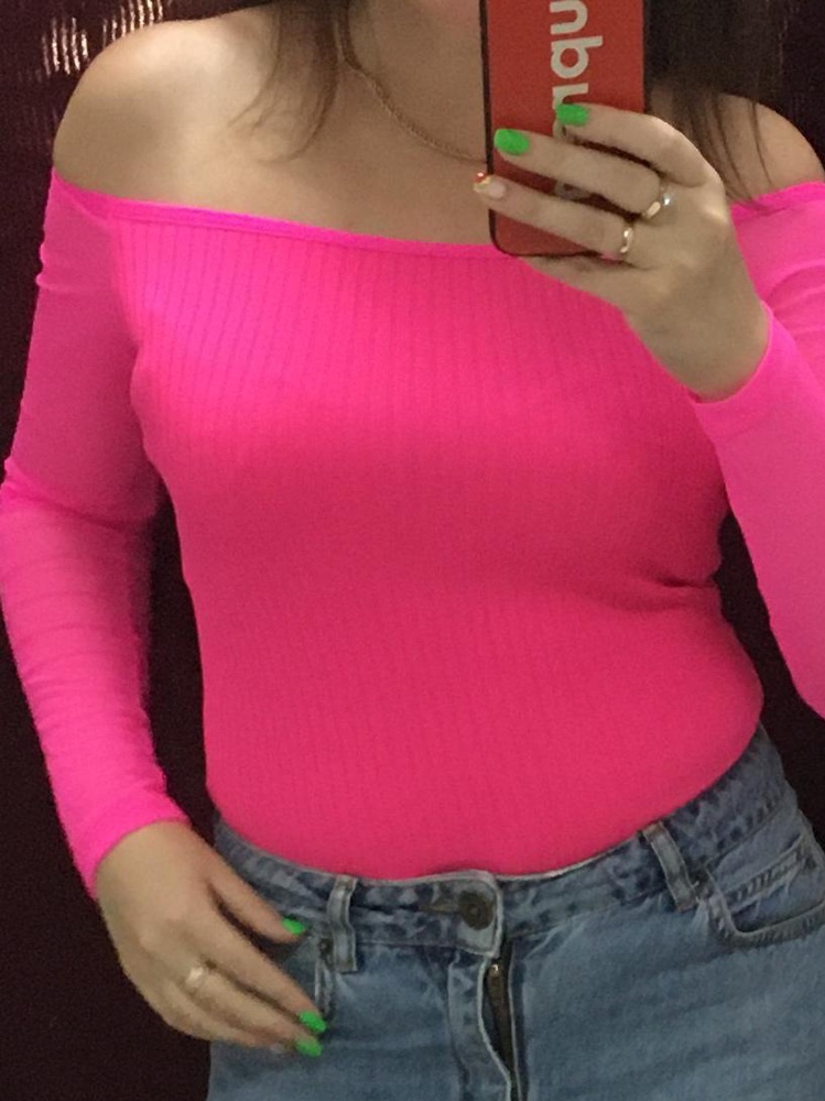 Отличное боди!цвет яркий, рукава сеточка)