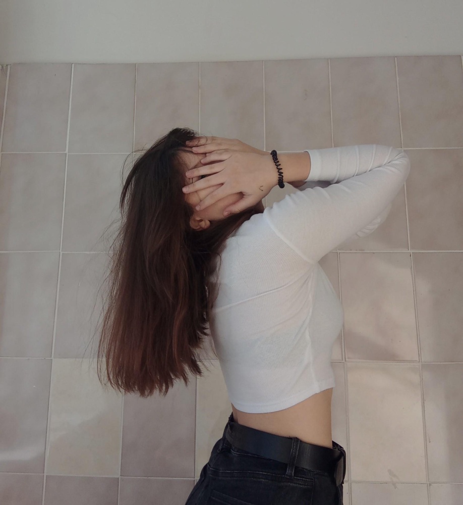 Маленькая в рукавах на рост 171
А так, всё отлично