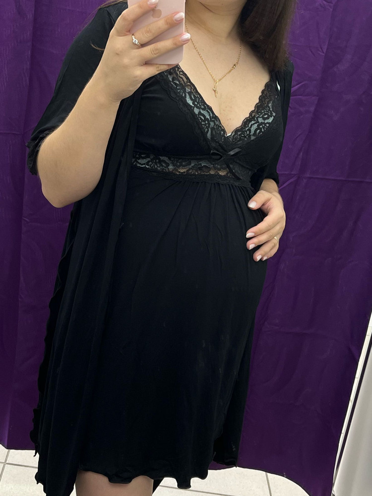 Отличный комплект )приятный на ощупь отлично тянется и очень красивый 