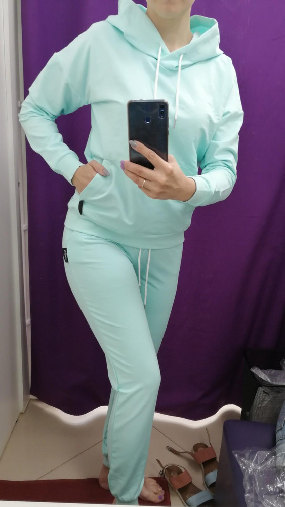 На параметры 90-70-100,46размер(М) сидит великолепно.Ткань отличная,цвет как на фото