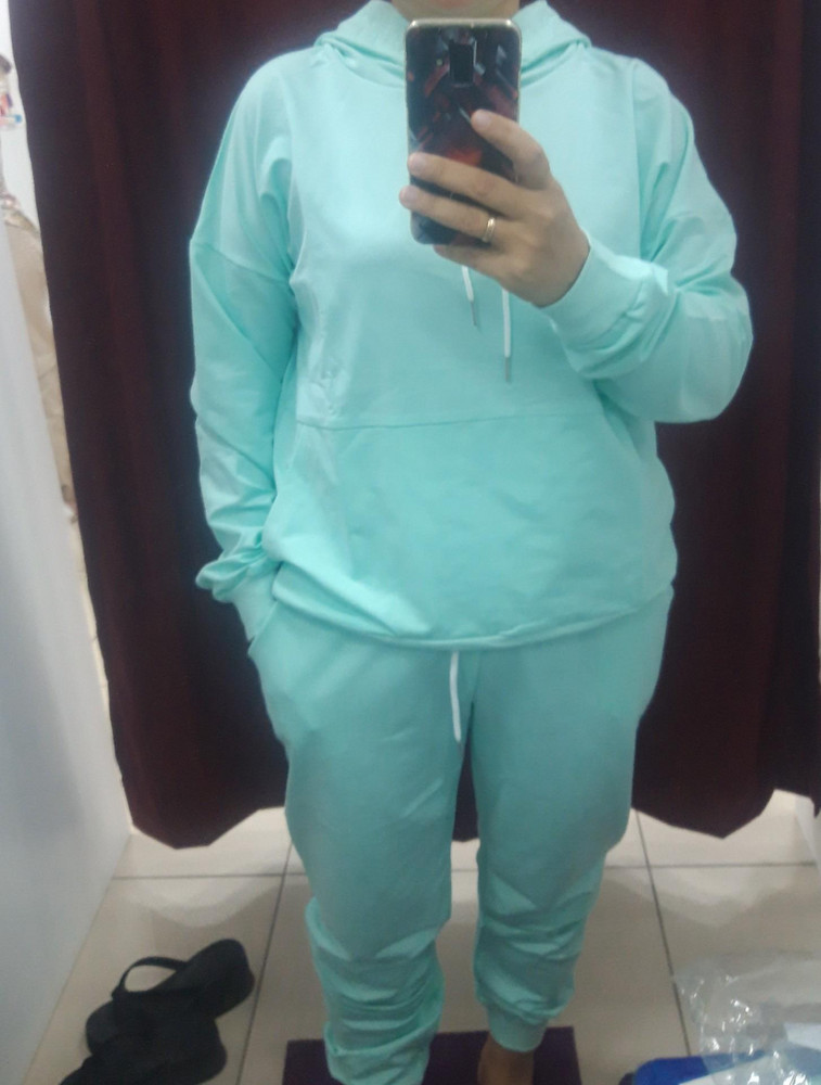 Костюм супер ,не ожидала, качество .Я рада что купила ,очень довольна, цена порадовала