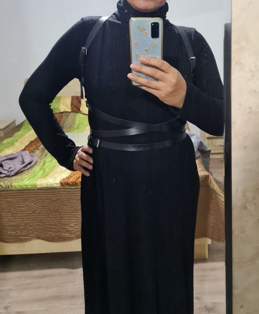 Мне очень понравилась портупея. На мои  параметры 101 83 102,5 подошла отлично.