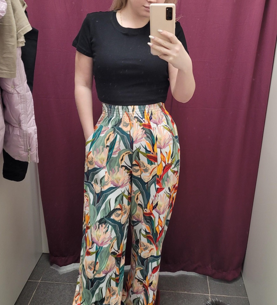 Удобный топ, приятный трикотаж