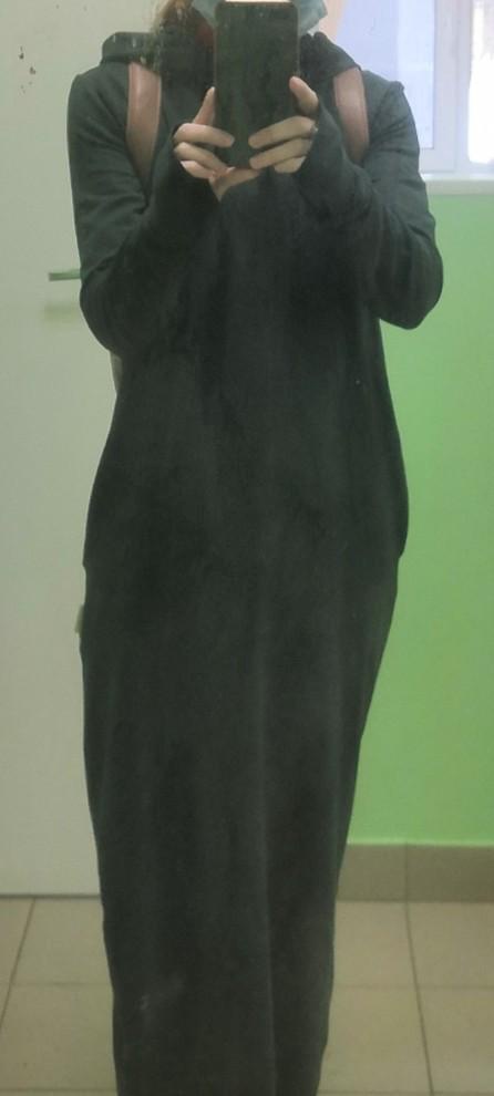 Оно классное ♥️ опасалась, что по росту не подойдёт, но все чётко. Обожаю это платье. Спасибо)