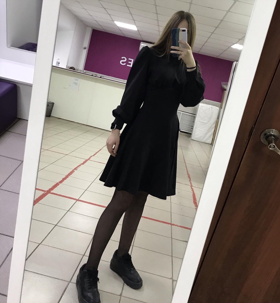 Платье вау, рост 167, размер xs