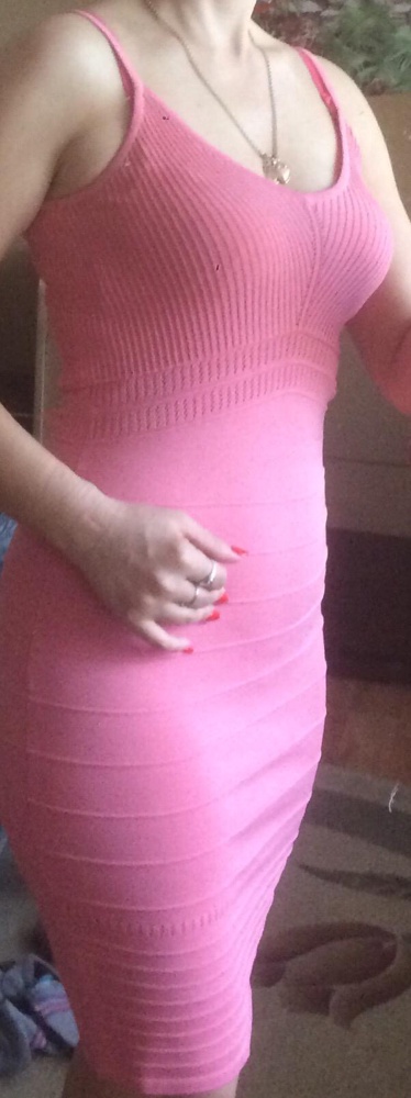 Платье понравилось, фигуру только надо корректировать под него)))