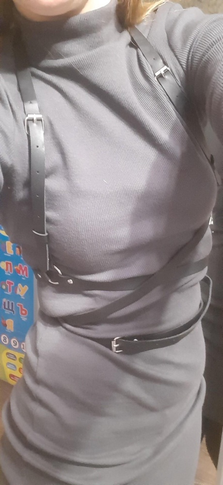 Портупея хорошо смотрится,удобная и мягкая,суперрр)