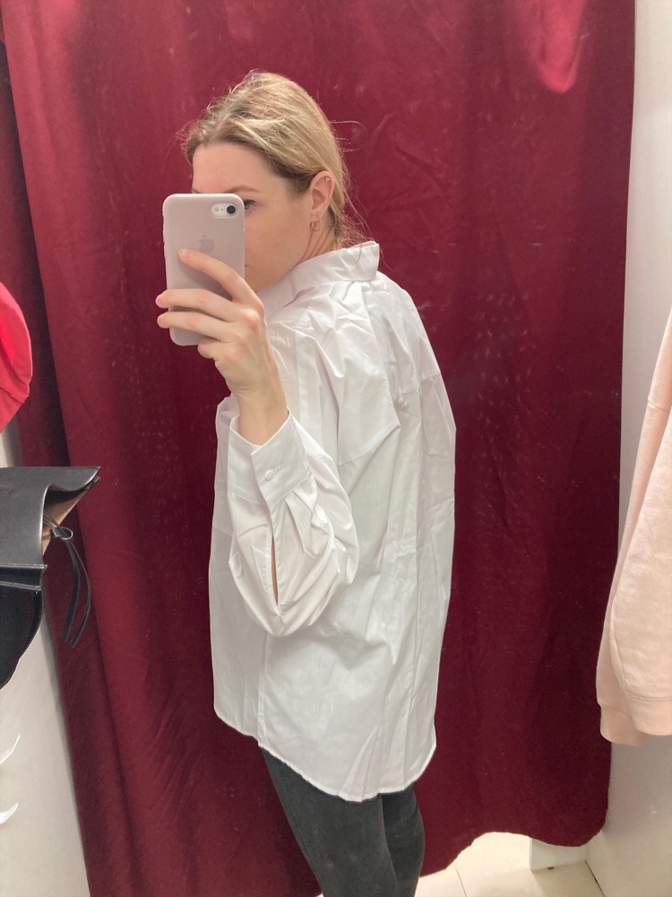Все понравилось, рубашка оверсайз! Плотная, но слегка просвечивает