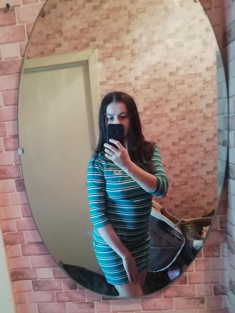 Замечательное платье, и цвет, и ткань и размер сел как надо ❤️за такую цену 🔥