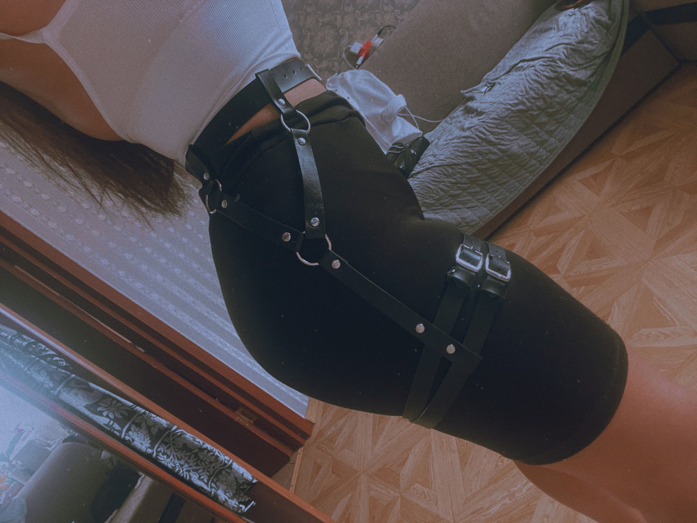 Неплохая портупея за такую цену 🍭есть запах,но не критично!советую₽