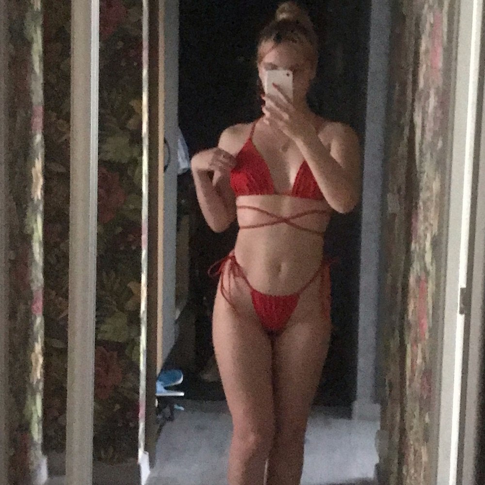 Купальник супер! Начинаешь чувствовать себя более уверенной и красивой:)