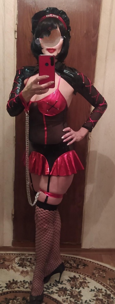 Отличный костюм. На мой 46 размер подошёл) все аккуратно упаковано. Доставлен быстро. Спасибо продавцу