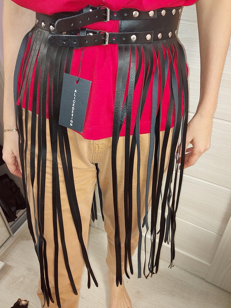 Он великолепный, качественный и просто шикарный! Спасибо огромное производителю. А так же за оригинальную упаковку!!! Восторг!