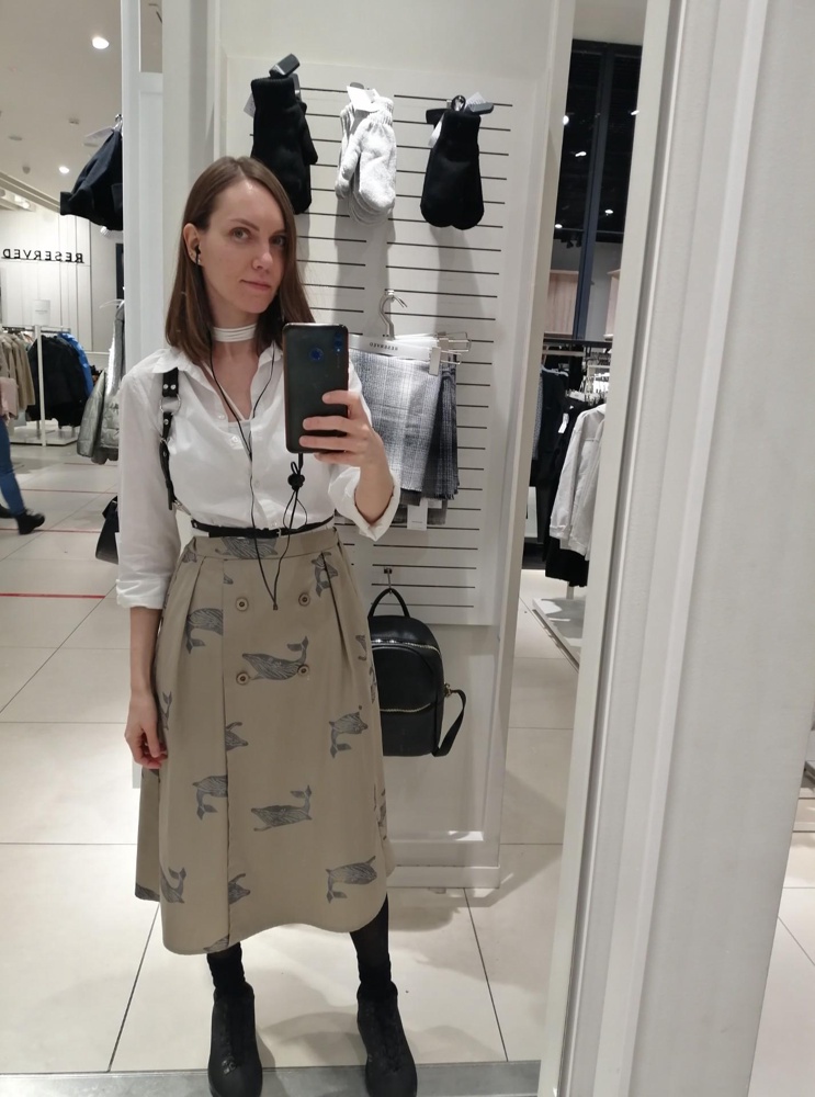 Очень крутая! 
Присмотрела почти год назад, но 2 т было немного жалко, а вот 950 самое то!
Всё пришло целое.
На размер ог 88, от 64  размер в самый раз!