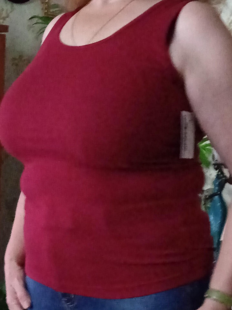 Качество отличное, телу приятная, на ог 113-116 в обтяг, но майка и должна быть плотно к телу, в общем меня устраивает, спасибо.