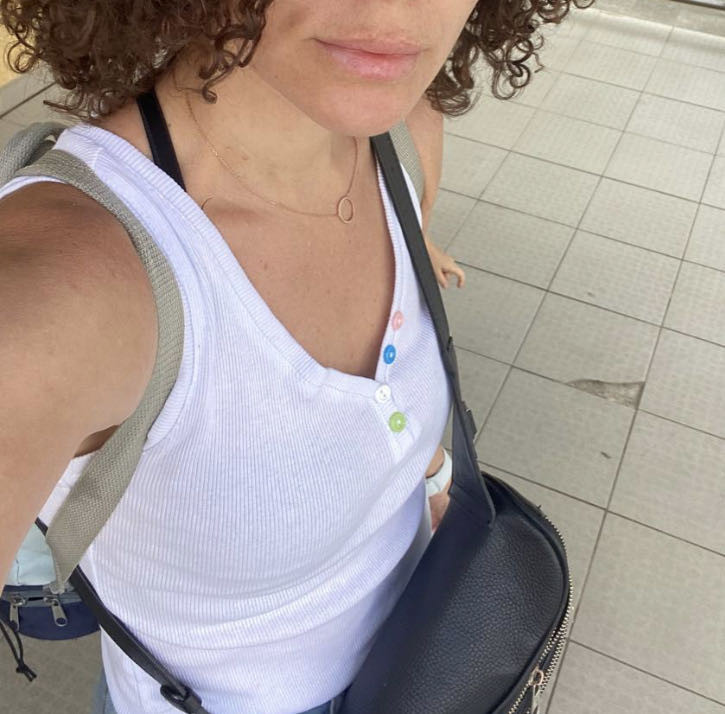 Майка да Майка за свою цену с удачным вырезом ❤️