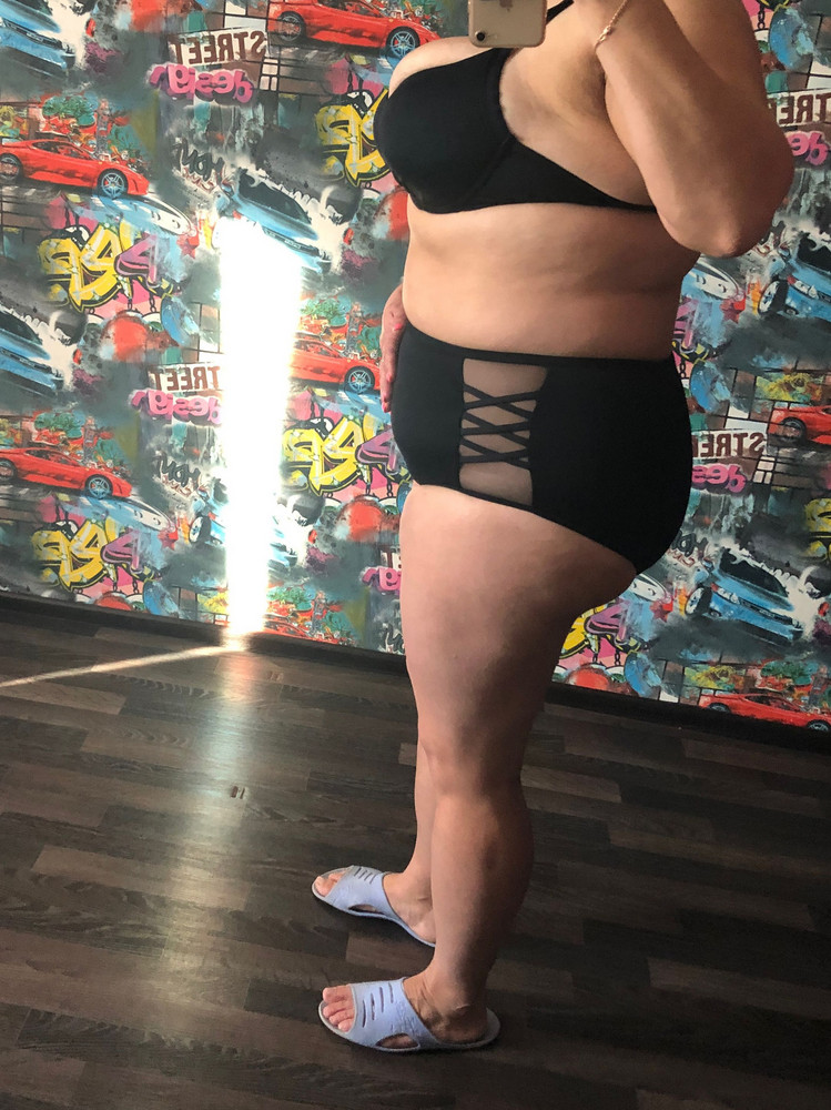 Качественный купальник. Ткань очень приятная 