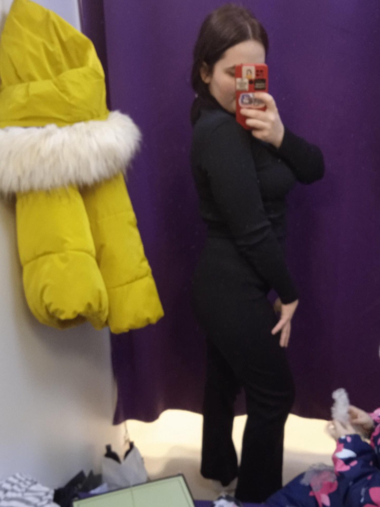 Классный костюмчик, всё целое