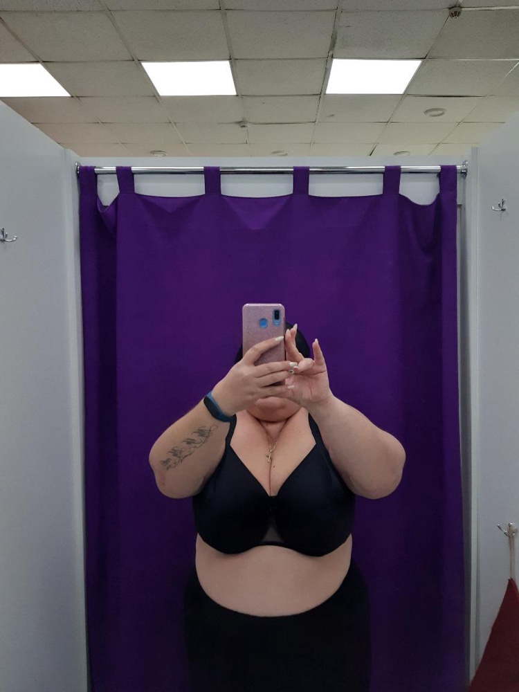 Очень хороший бюстгалтер, держит классно, удобный, для большой груди 