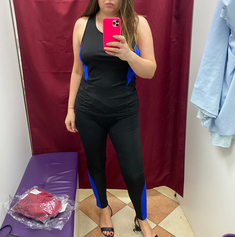 Хороший костюм)