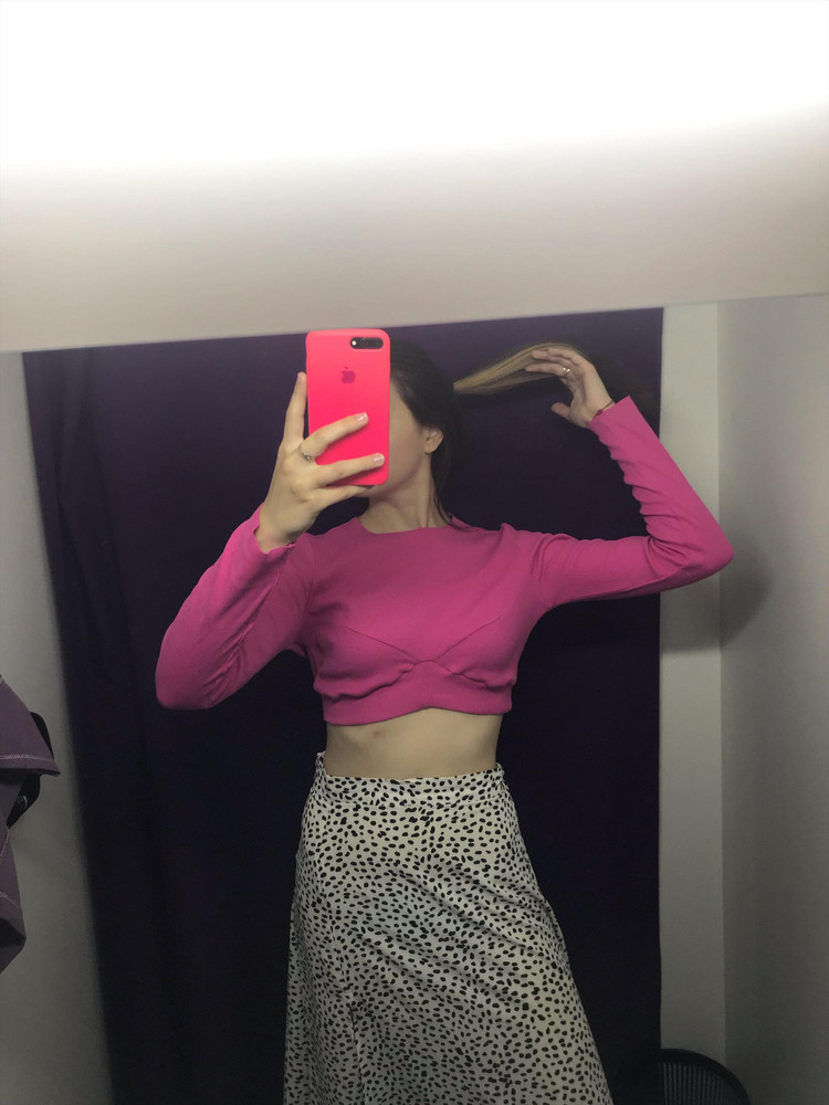 Хороший топ,но на меня немного коротковат 