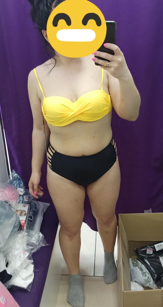 Купальник бомба, с черными трусами больше нравится, скрыли бока, очень довольна!!