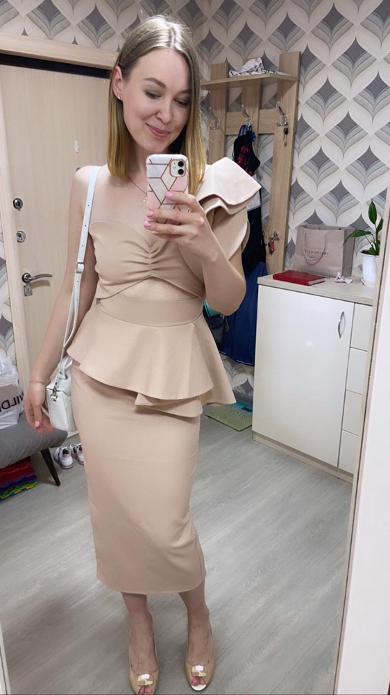 Супер костюм! Очень довольна! Качественная вещь за оочень доступную цену! 