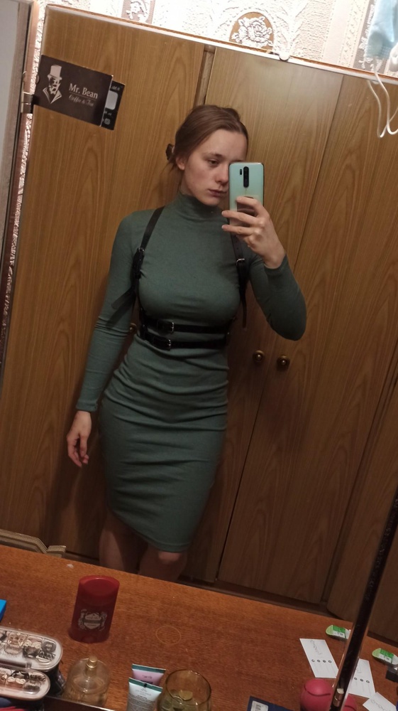 Потрясающая вещь! Брала на 87/63  размер 40-42, идеально! Все регулируется и подтягивается, единственное что немного торчат кончики ремней, но думаю что это решаемо.