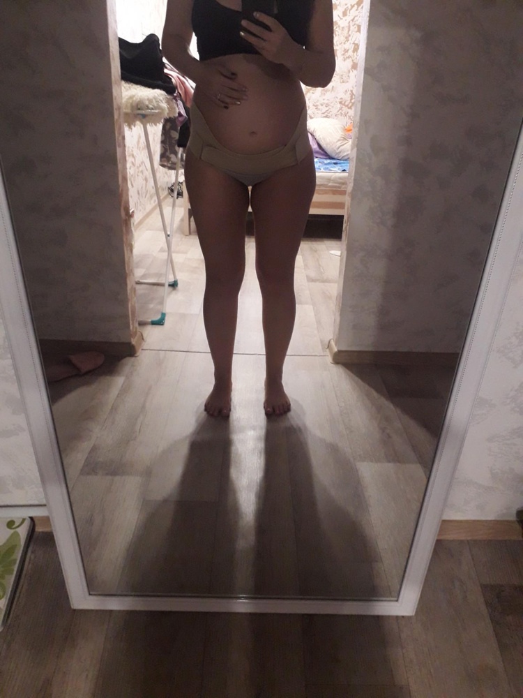 Раза с 15 поняла как его носить. Нет полной инструкции. Взяла тройку , на под животом 104/105 см  можно было наверное и 2 взять.