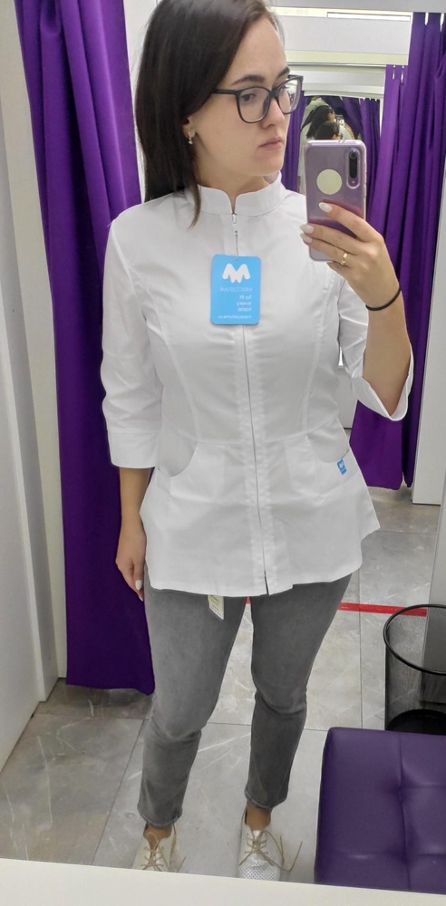 Размер в размер,смотрится хорошо)