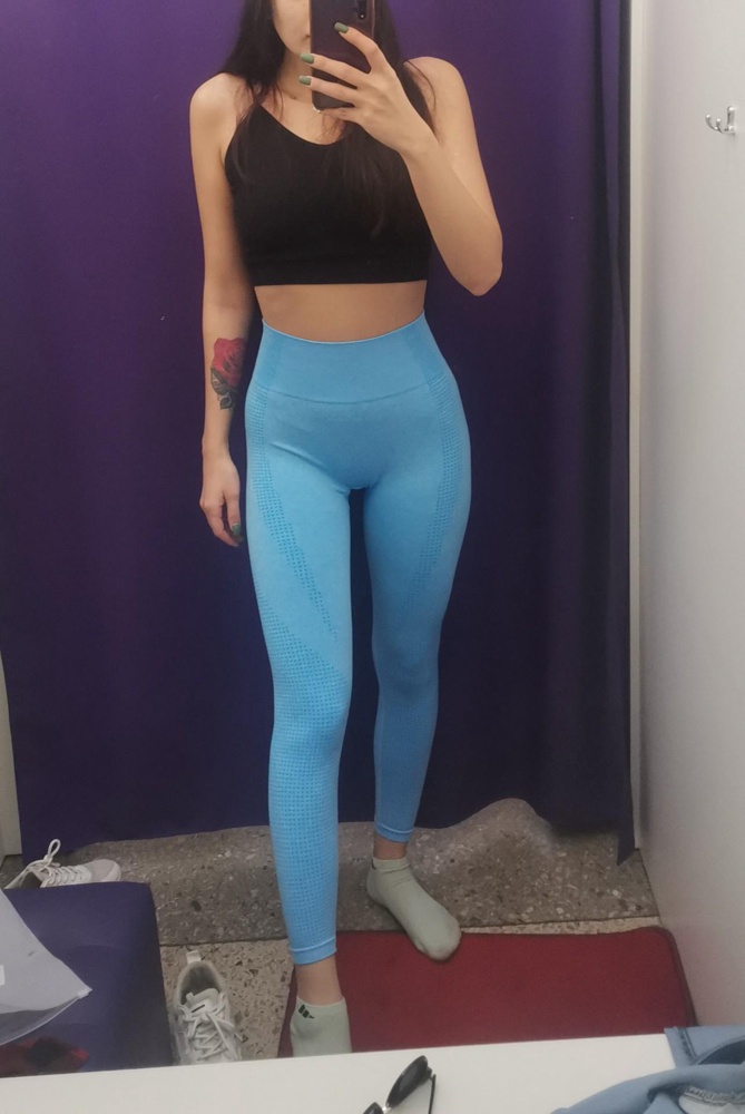 На талию 64, бедра 94 размер М сел идеально, наконец-то нашла то, что искала))) обычно в талии все было велико. Качество отличное, швы ровные, к телу очень приятные.