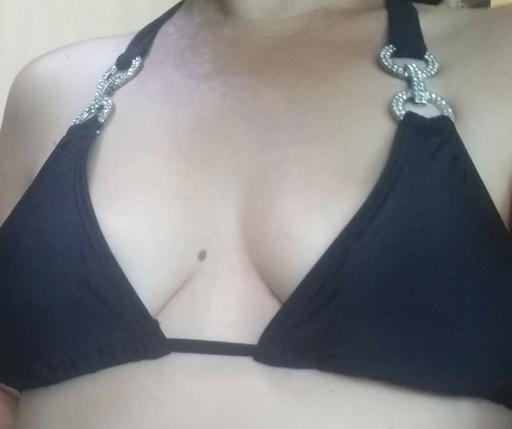 Класс!  Об-98. От-85. Ог-94. Размер L. Воспользовалась подсказкой продавца на последнем фото. На трусах стоит размер,  а на лифе нет,  он наверное одинаковый для всех размеров.