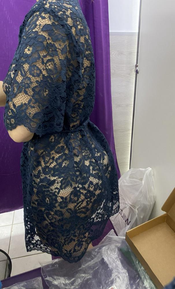 Очень красивый халатик, мягкий, держит форму. Люблю когда все сделано на 100%. Упаковано в коробочку и в упаковочную бумагу с сердечками )))) спасибо, я так счастлива от этой покупки 🛍