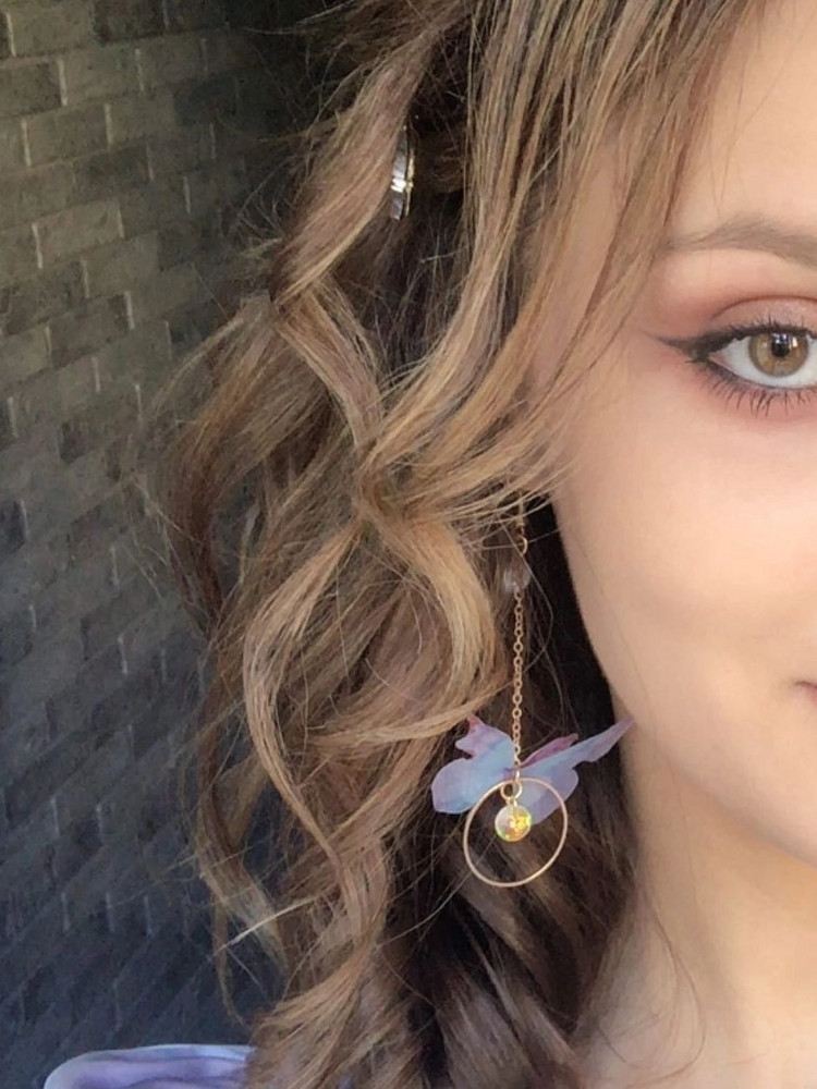 классные и необычные серьги, советую к приобретению😍