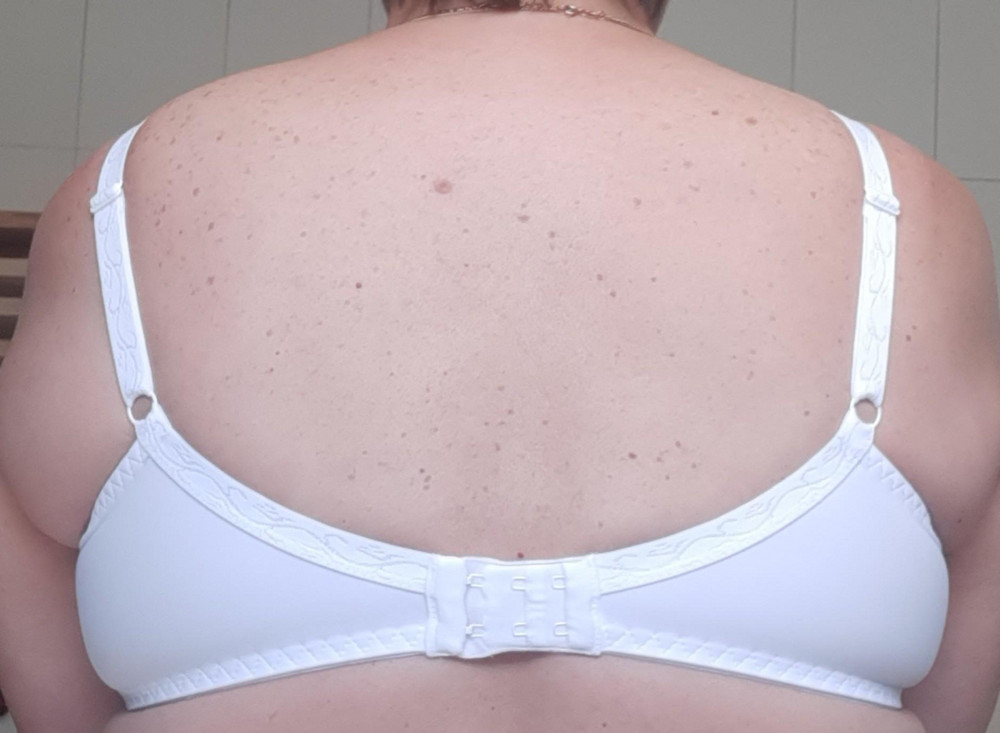 Одним словом здоровско!!!Очень удобный и комфортный бюстгальтер.Спасибо производителям.Качество на высоте.