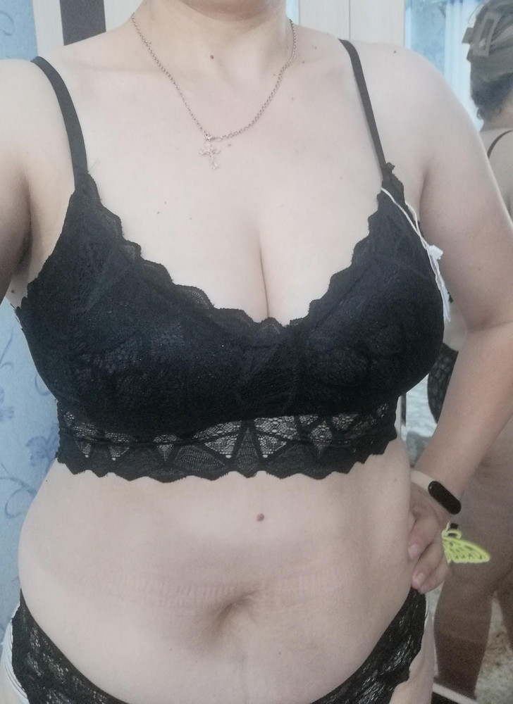 Отличный топ и трусики на свой 48 разм в попе и 3разм груди кормящей маме сел отличном и комфортно!