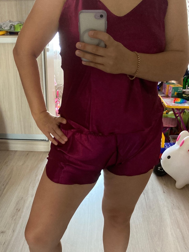 Это уже моя вторая пижама. Они шикарны. Очень удобный и качество на высоте. Очень рекомендую. 