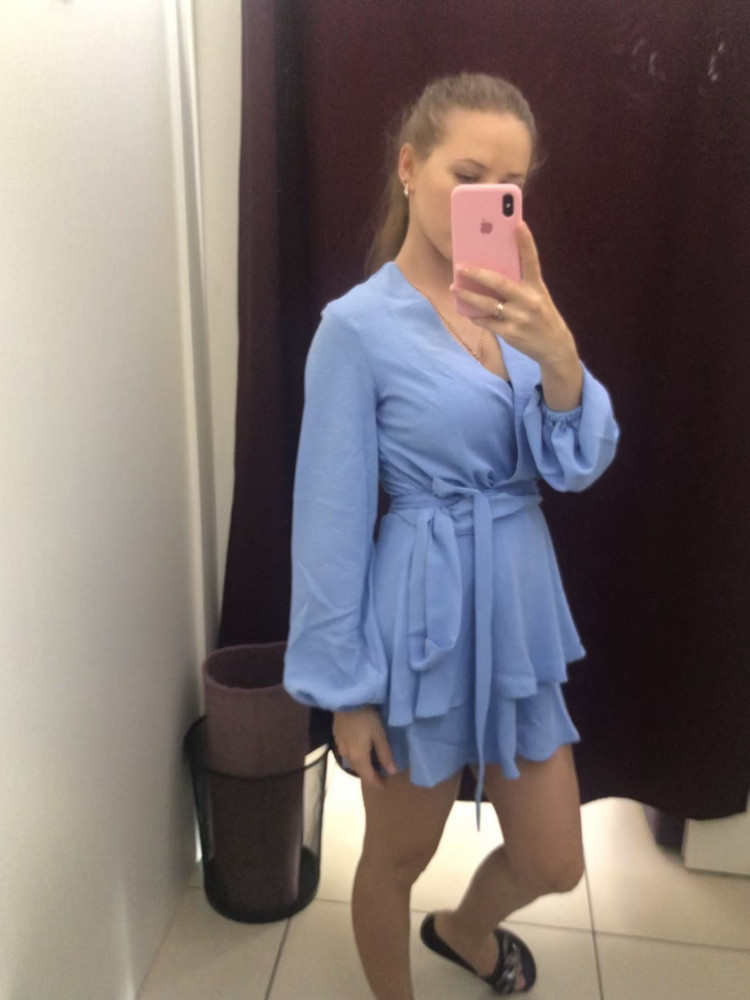 Бомбический💣 на свой 40-42 взяла xxs идеально , швы ровные, брака нет, цвет клёвый, ткань очень приятная к телу, советую😌