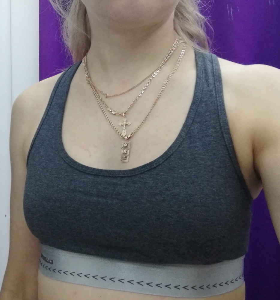 Выписала 2 разных размеров , белый и серый. Действительно маломерят на размер.