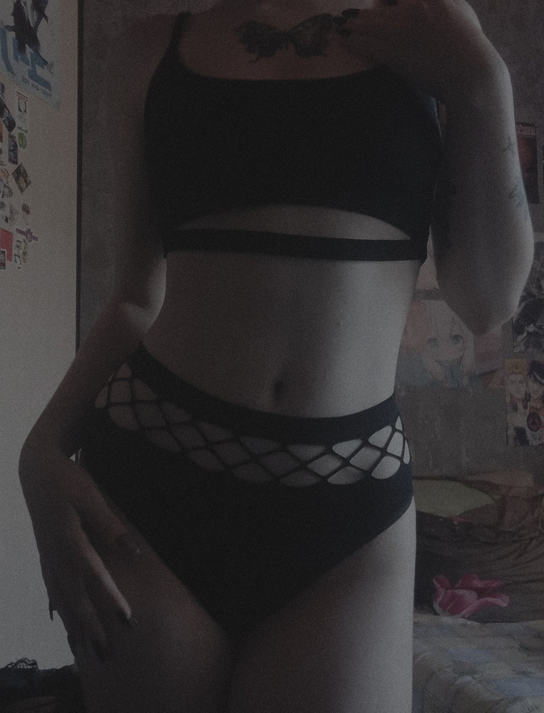 Материал приятный. 10/10