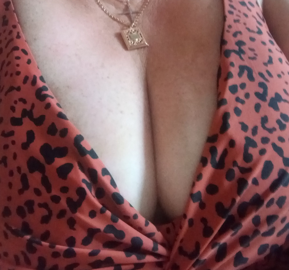 Купальник если верх 56, низ 54 берите 54.Будет классно.