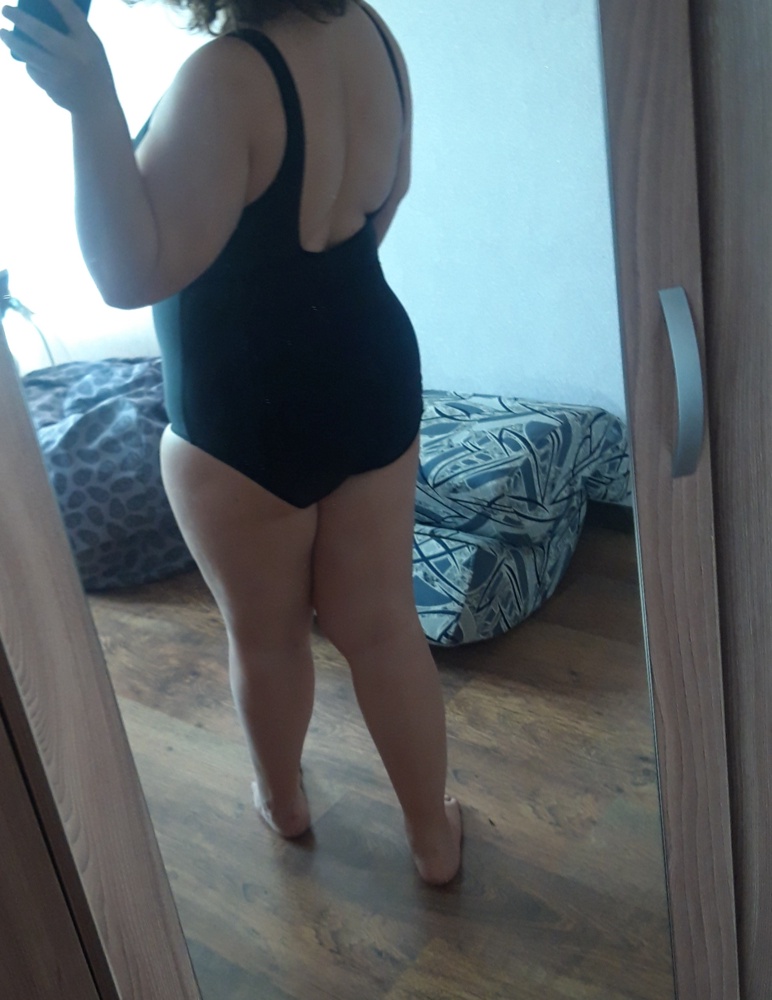 Купальник отличный, качественный, сидит хорошо. 