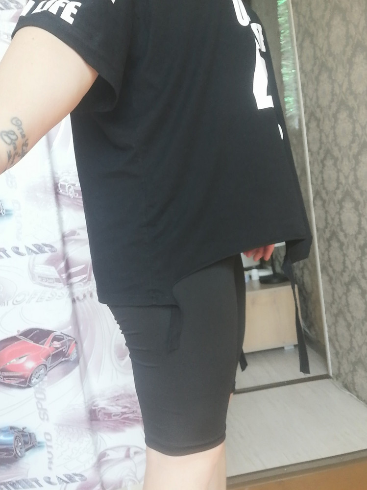 Прекрасные велосипедки, швы ровные, запаха нет, ткань хорошая, как я и хотела. Только перестраховалась и заказала на размер больше, но не стояло этого делать, нужно было брать свой размер. Закажу ещё одни поменьше, лишними не будут. 😄 К покупке рекомендую.