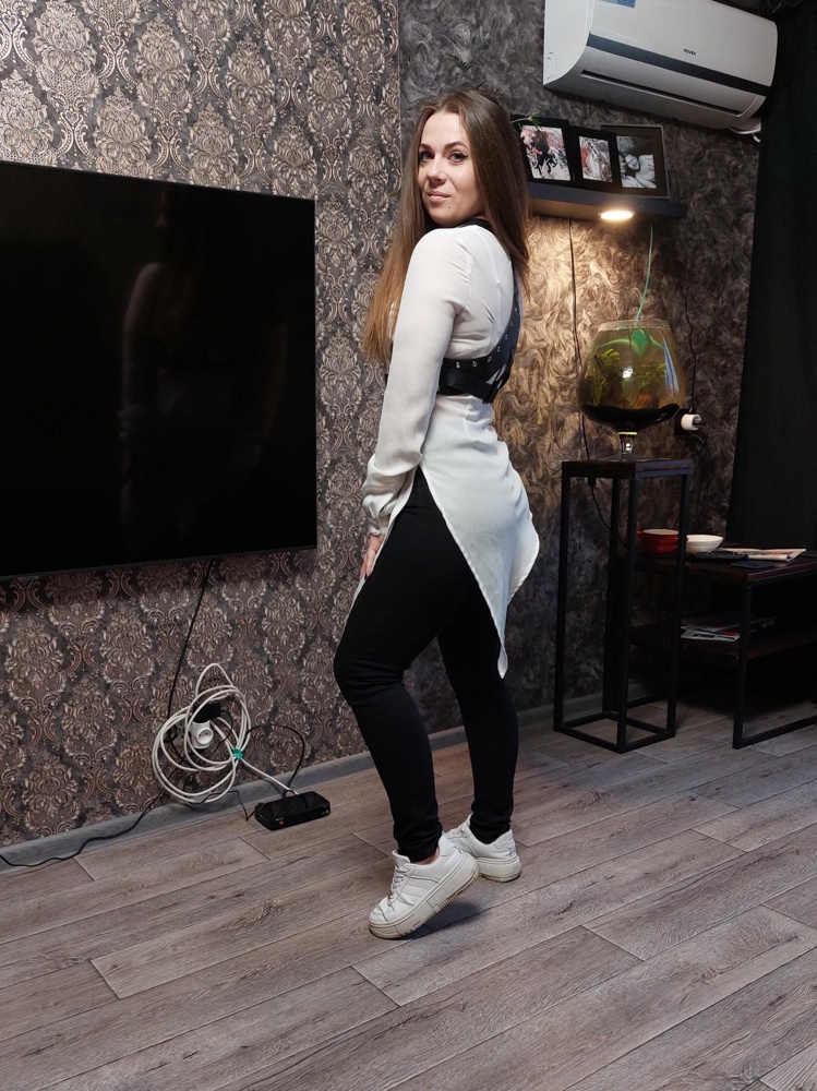 Шикарная портупея!качественный материал,все лямки регулируются.Выглядит дорого!