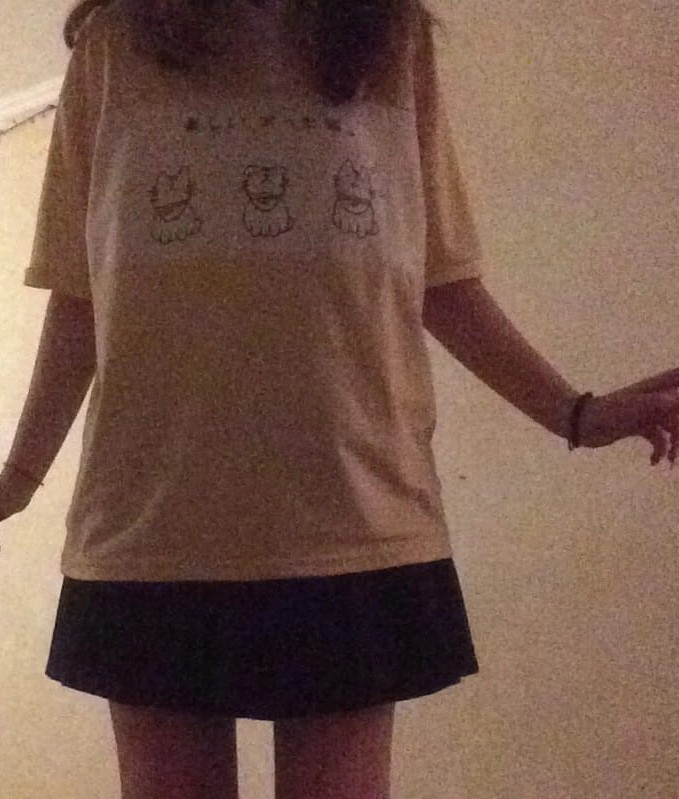 очень хорошая юбочка! мои параметры 90/63/90 брала xs сел идеально. не очень длинная и не супер короткая, как часто бывает. безумно удобная!♡