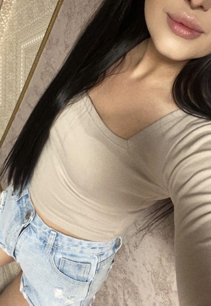 Классный вообще ,и качество хорошее .Не зря его заказала .Спасибо 🌸🌸🌸